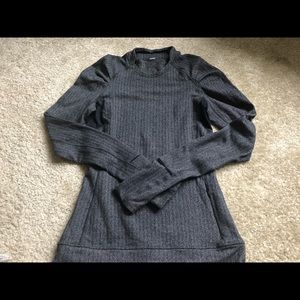 Lululemon Pullover Size 4
